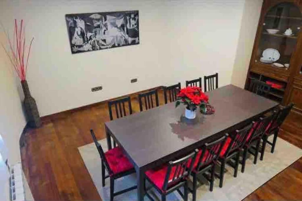 La Casona De La Carbayeda Villa Oviedo Buitenkant foto